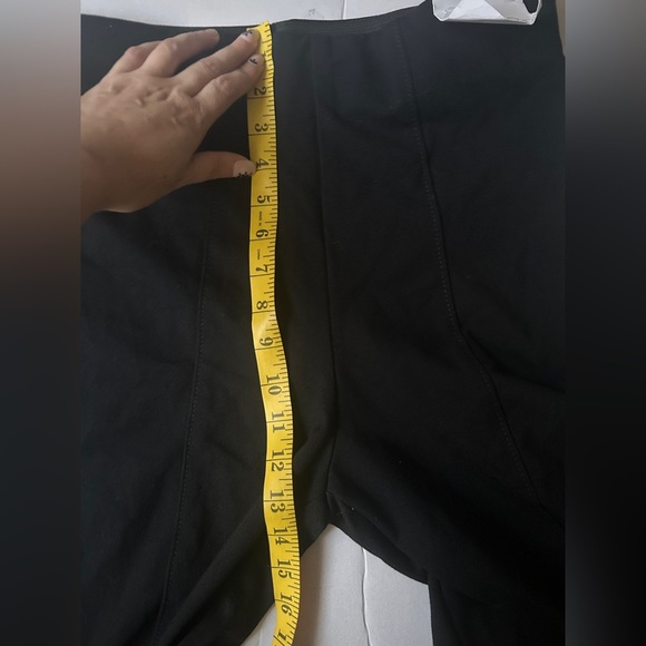 NWT SAM EDELMAN Women’s Joey Pants Pull on Flare Black Size Medium - Picture 9 of 10